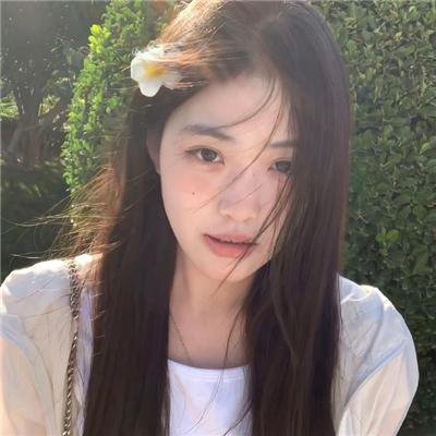 哇哦封面